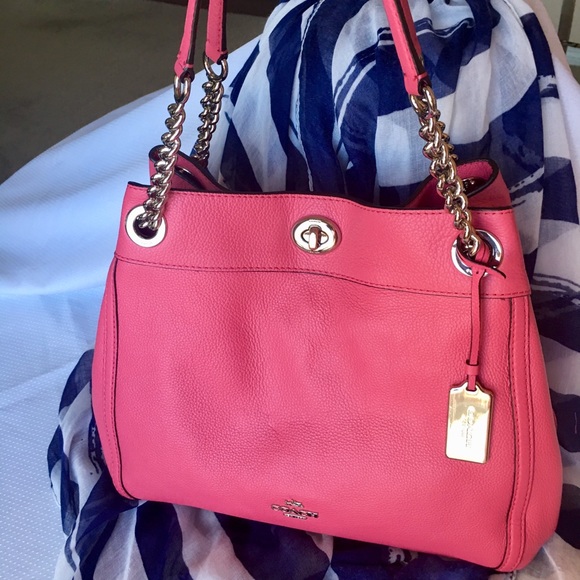 Coach Handbag - Picture 3 of 8